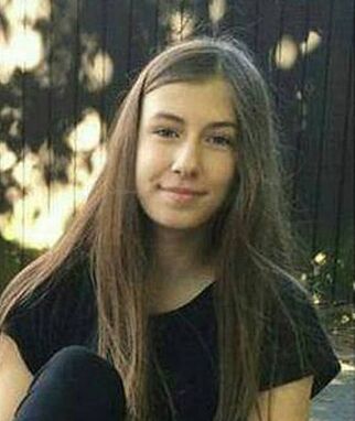 17 år gamle Emilie forlot de to venninnene klokka fire natt til søndag. Hun kom aldri hjem