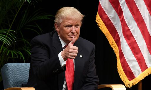 Video utløser Trump-skandale: - Klå henne i skrittet