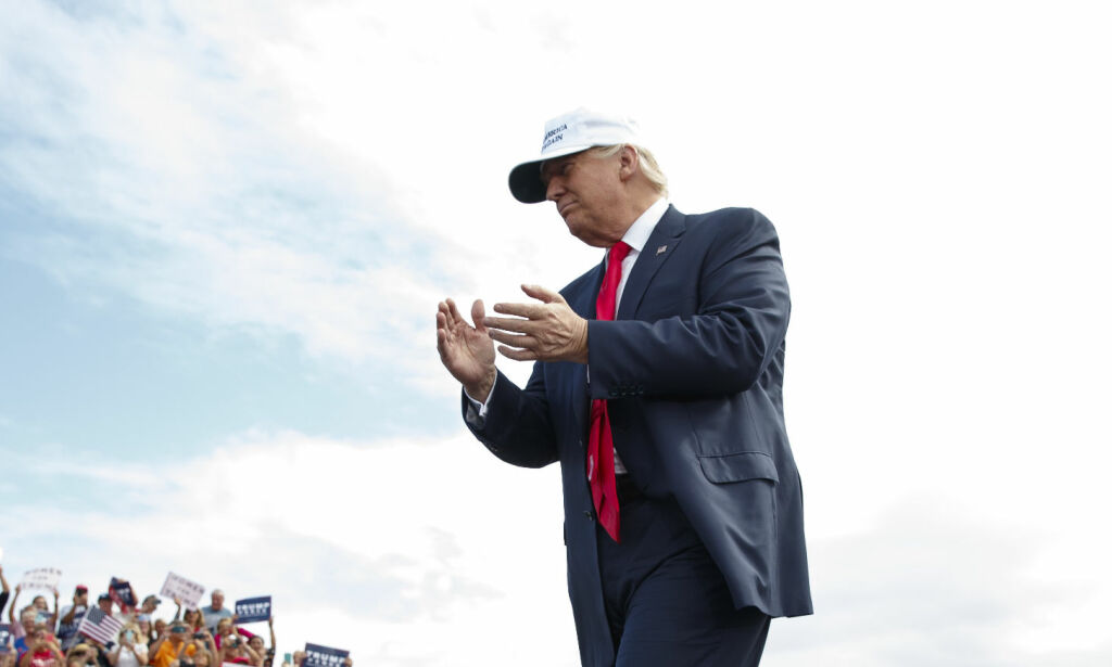 Trump med nye angrep på Clinton: - Hun bør sendes i fengsel