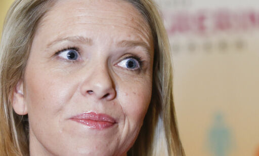 Anklager Listhaug for å ha villedet Stortinget om alderstester - ber om at tvangsreturer stanses