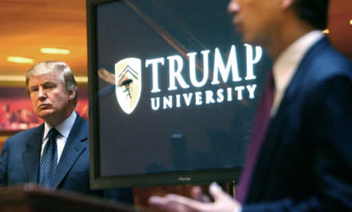 Trump University ble stemplet som svindel av studentene som saksøkte: Nå har de inngått forlik på 215 millioner