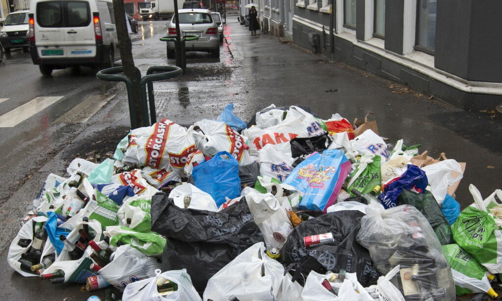 Søppelkaoset i Oslo kan ikke løses ved store ord