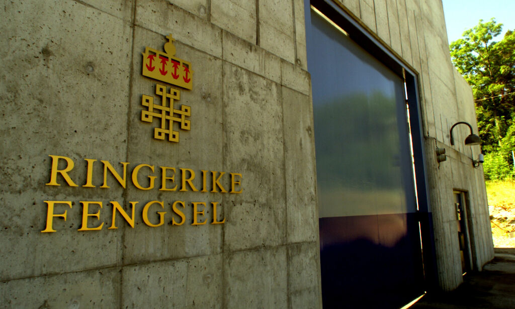 Politiet etterforsker drap etter at en innsatt ble angrepet av en annen innsatt i Ringerike fengsel