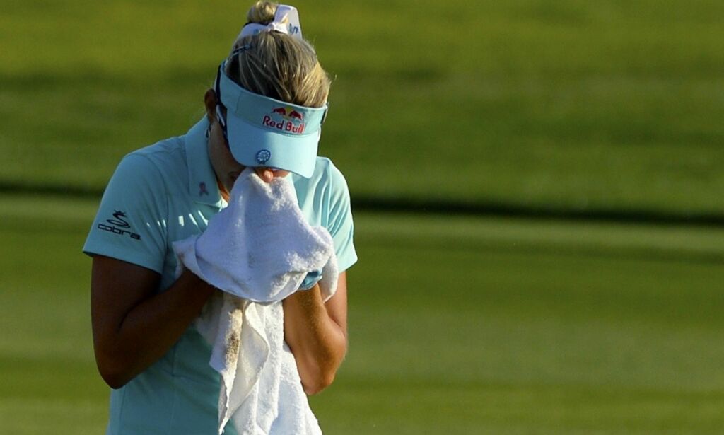 Golfverden i harnisk: Lexi (22) fikk først vite om sin egen supertabbe et døgn etterpå