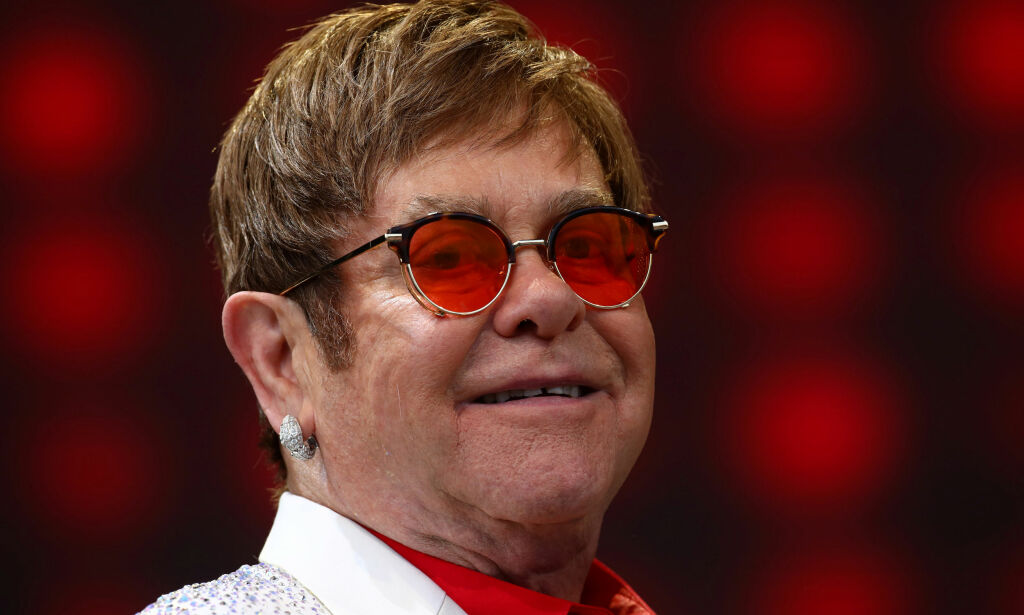 Musician Elton John performs at a concert in Twickenham in London, Britain June 3, 2017. REUTERS/Neil Hall
