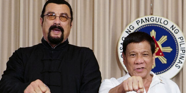 Sa han kunne drept 3 millioner dopavhengige. Nå skifter Rodrigo Duterte strategi