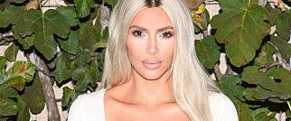 Kim Kardashian viser fram babyen for første gang