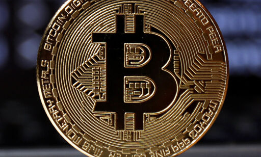 Bitcoin stupte over 20 prosent