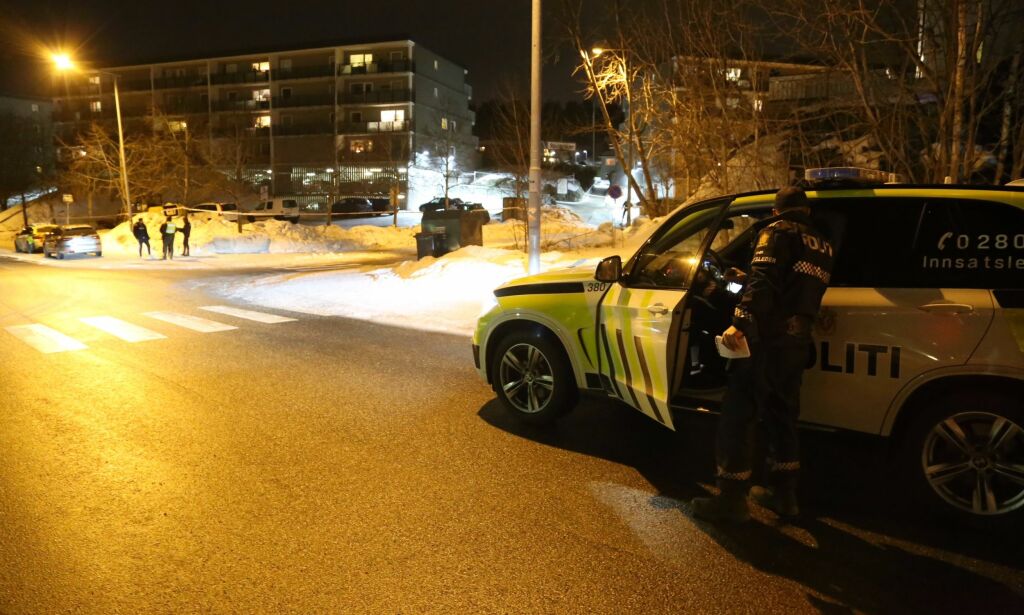 Mann skutt på Holmlia i Oslo - vitner hørte flere skudd