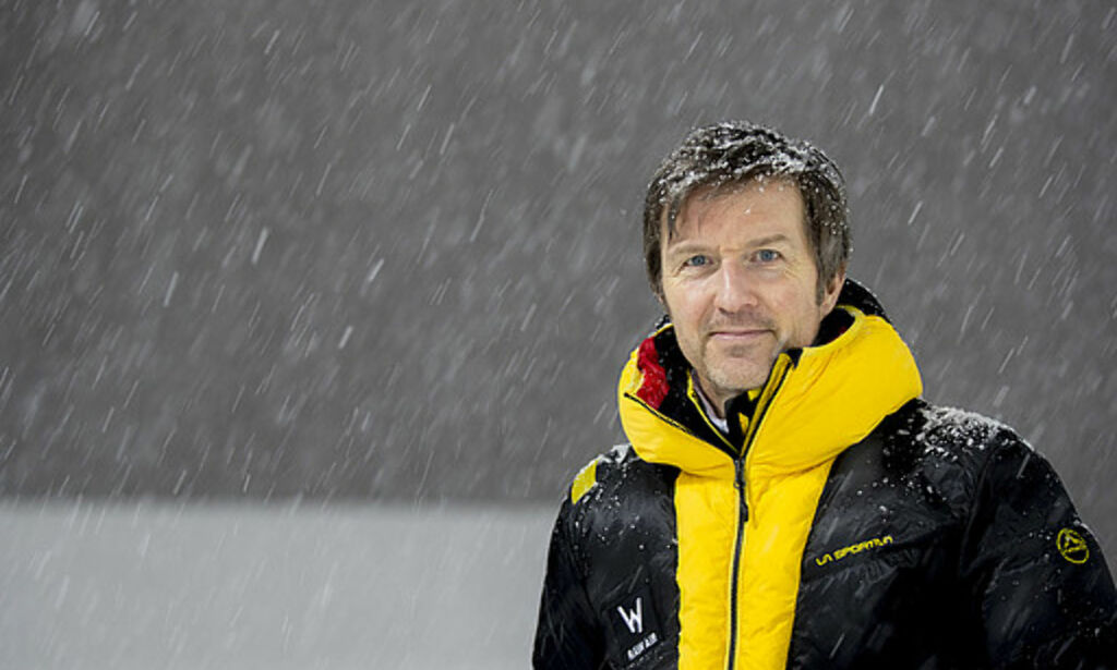 Klør seg i hodet over Raw Air-sponsortørke