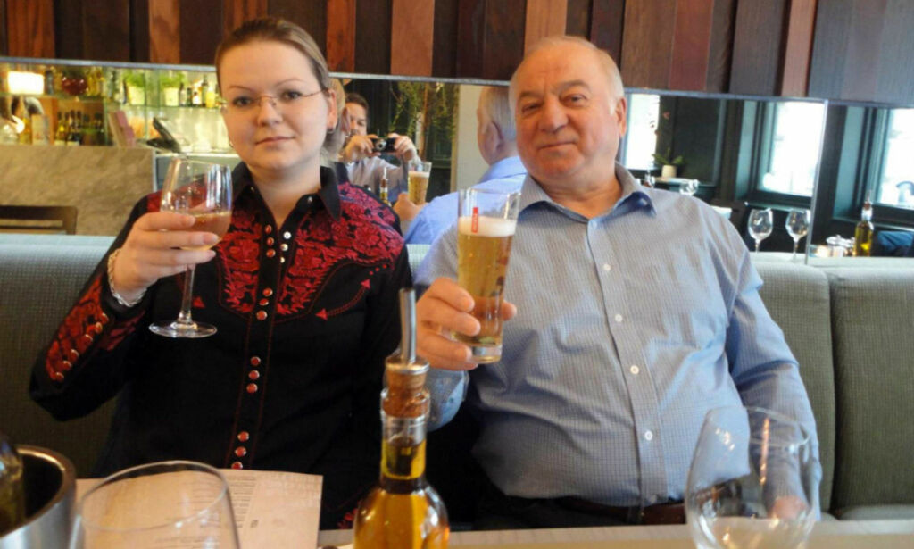 Skal ha funnet spor av nervegift på restauranten far og datter spiste på