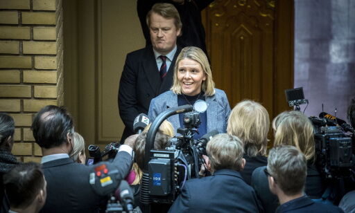 Varsler nytt rabalder