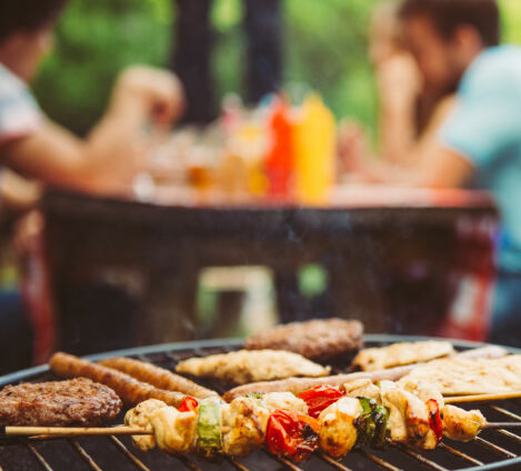 Kull eller briketter i grillen? Pass på så du ikke velger feil!