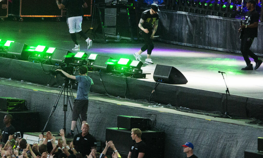 Fans raser etter Eminem-konsert: - Føler vi rett og slett er blitt lurt
