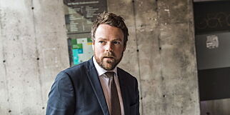Ønsker kontroversiell professor velkommen: - Et friskt pust