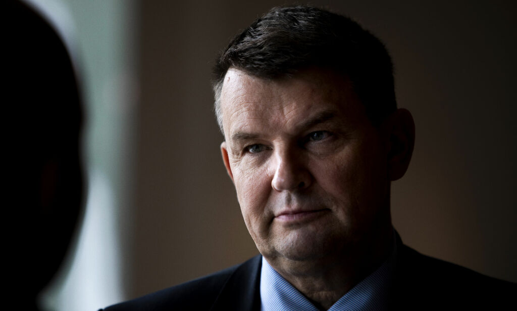 Regjeringen åpner for at politikere kan sladde dokumenter uten kontroll
