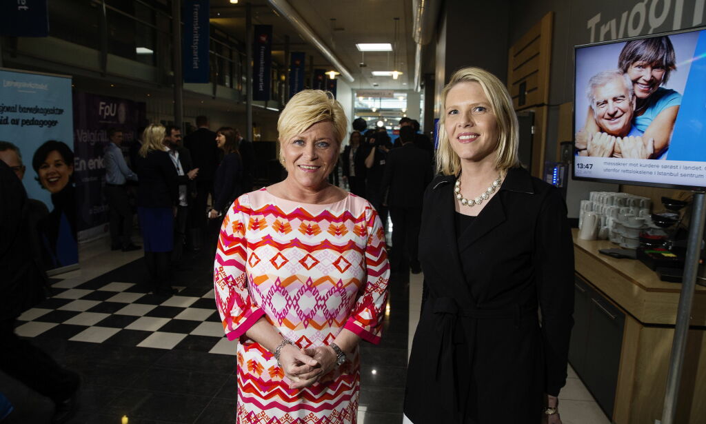 Sylvi puster Siv i nakken