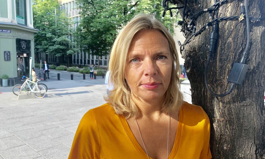 - 16-årige jenter trodde at kroppen deres skulle være tilgjengelig når kjæresten ønsket sex
