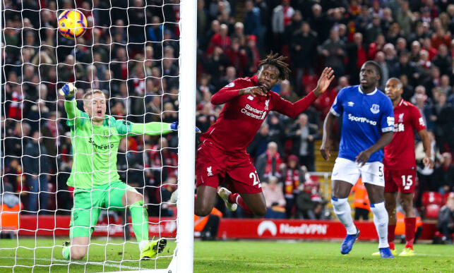 Klopp stormet banen etter gigatabbe: - Beklager. Det skal ikke skje igjen