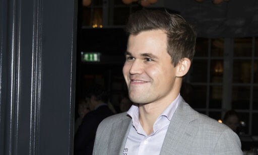 Carlsen verdensmester etter overbevisende finale