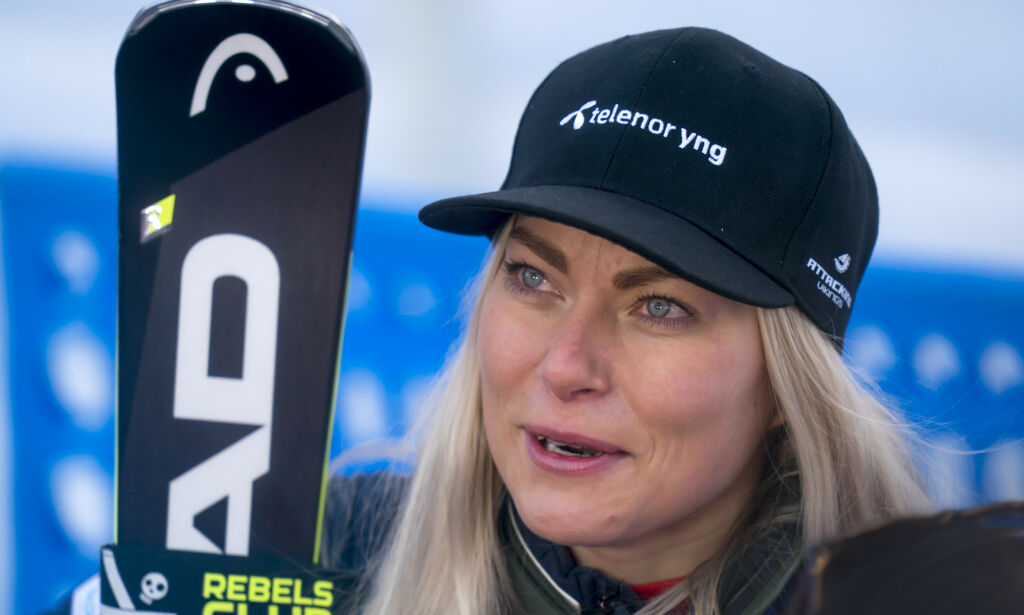 Mowinckel røk korsbåndet