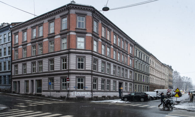 Eiendomsutvikler tiltalt for å ha lurt dement kvinne for hus og leilighet