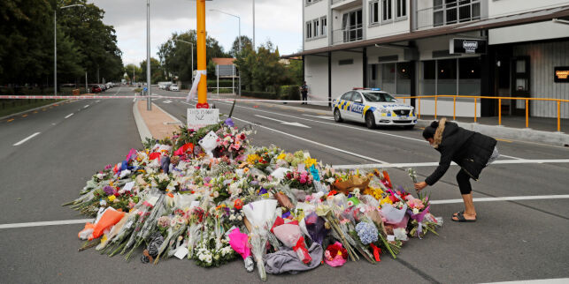 Hyller ukjent helt etter terrorangrepet